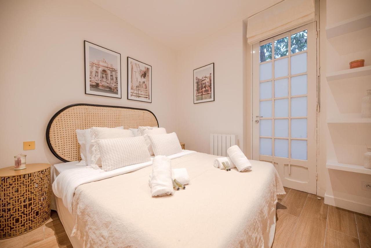 Beautiful Apartments In Le "Haut Marais" Paris Bagian luar foto